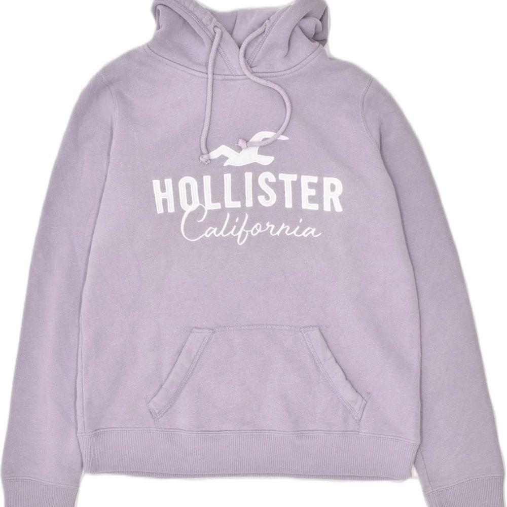Purple hollister hoodie 
True to size 
Size small